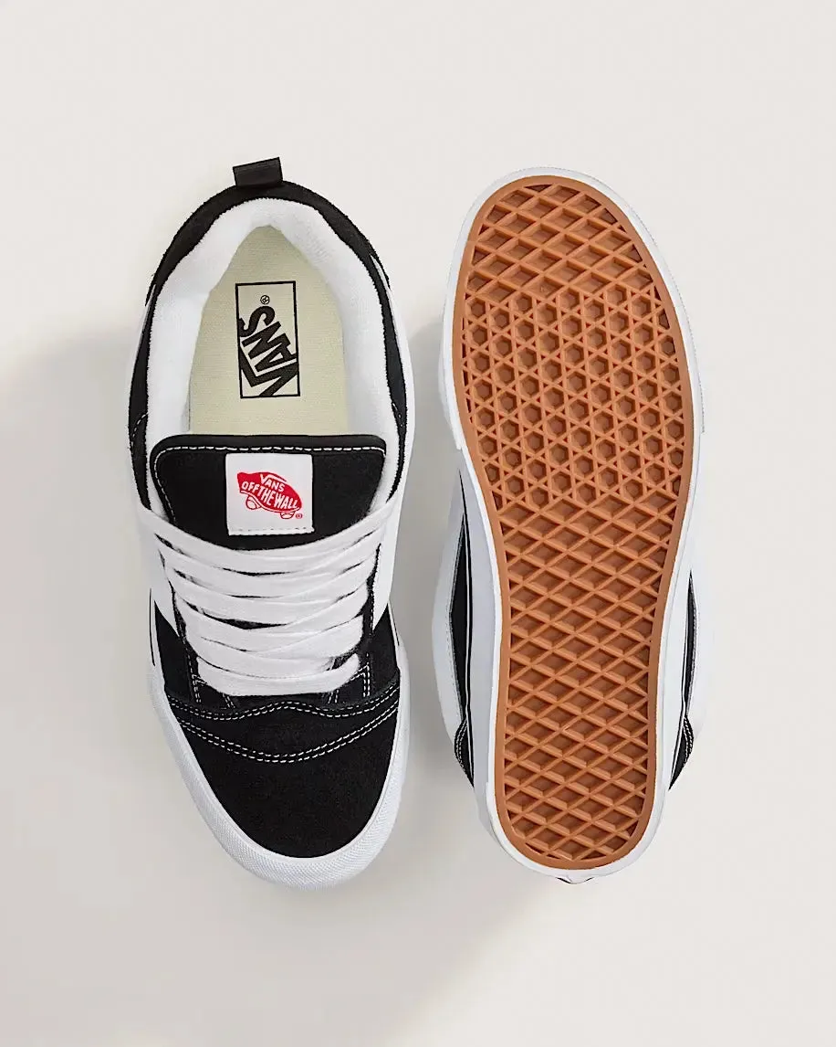 Unisex Vans Knu Skool – A Bold Revival of 90s Skate Style